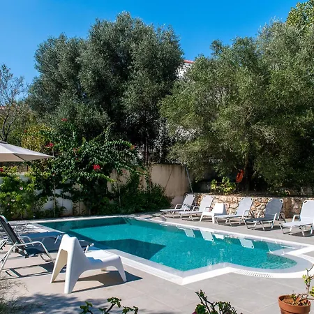 Koxyli & Apartment *